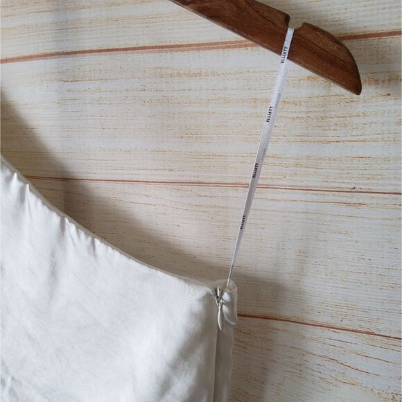 Elliatt Revolve Cassini White One Shoulder Satin Dress Wedding Special Occasion - Picture 7 of 15